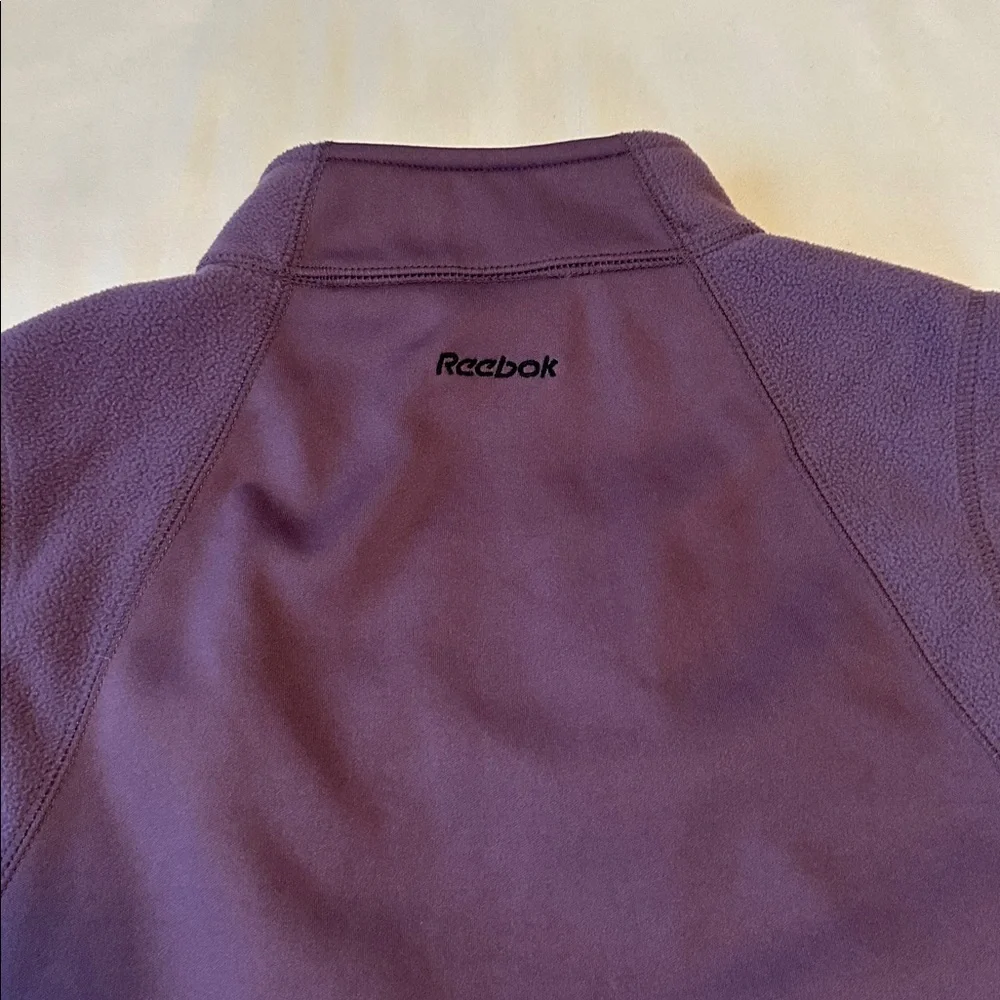 Reebok Women's Lavender Sleeveless Vest